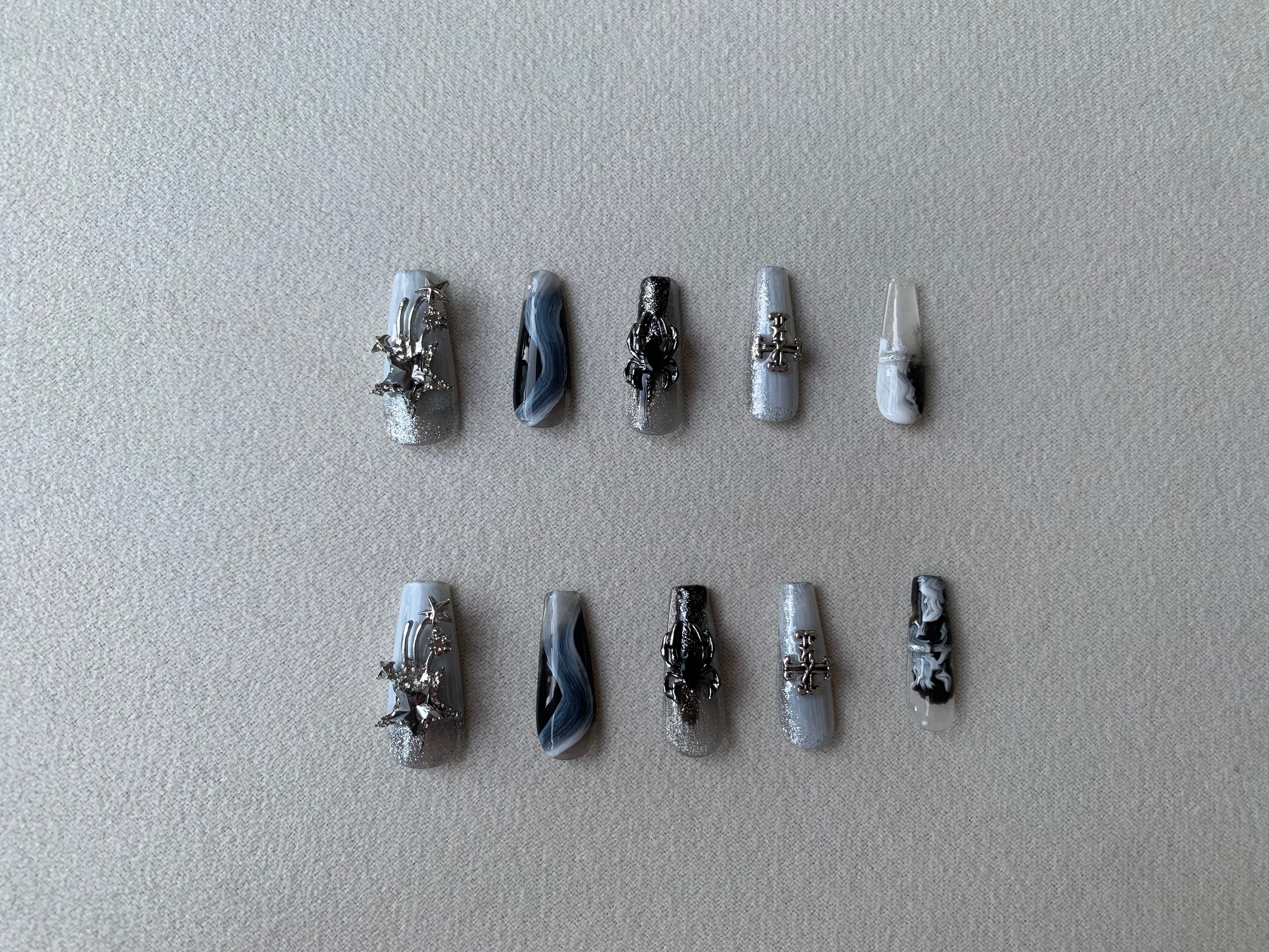 Ice Blue Mist Blue Handmade Press-On Nails for Winter Style